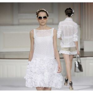 RUNWAY. Oscar de la Renta Mini Dress Size: 14 white
